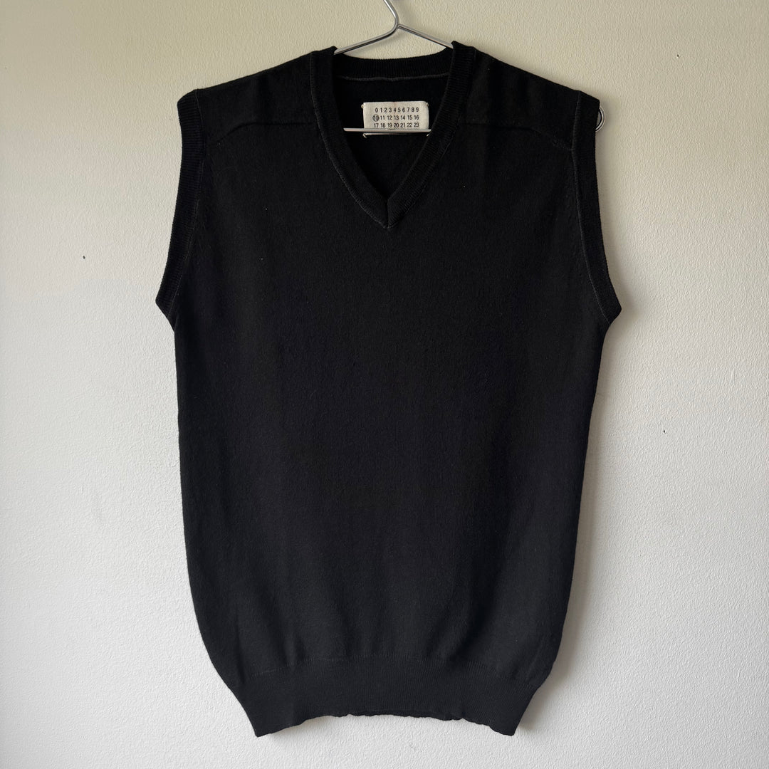 SS2001 Martin Margiela Black Wool/Cotton Knitted Vest