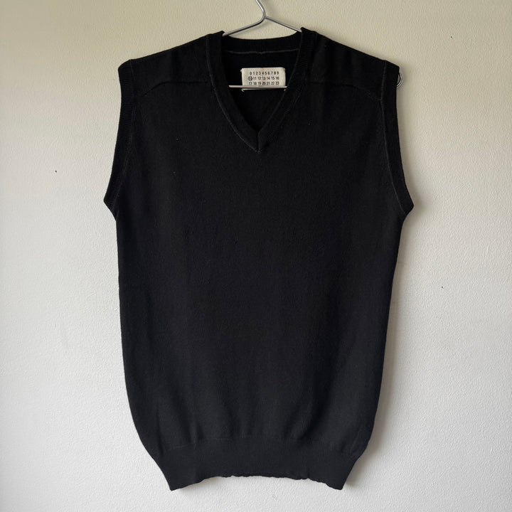 SS2001 Martin Margiela Black Wool/Cotton Knitted Vest