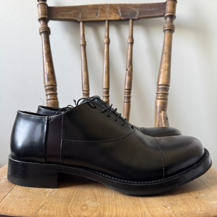 Miu Miu 1990’s Bi-Color Black/Brown Oxford Leather Shoes