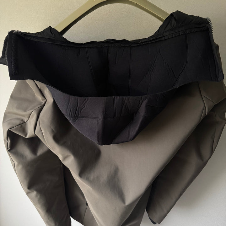 Prada Linea Rossa FW1999 Gray Neoprene Ninja Hooded Insulated Padded Jacket