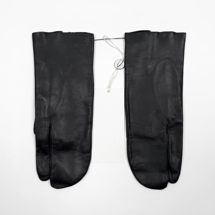 AW2004 Martin Margiela Black Leather Tabi Gloves
