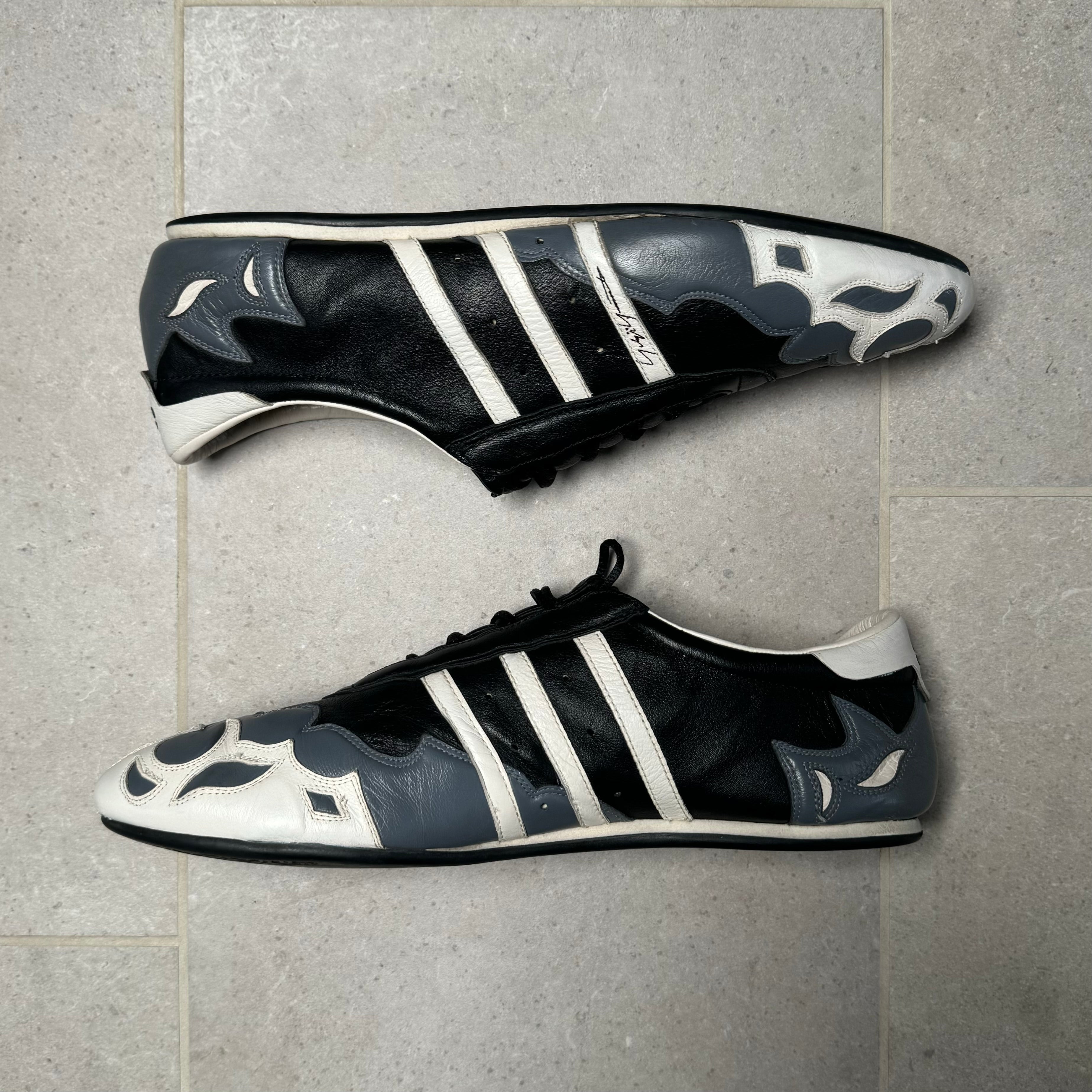 靴 yohji yamamoto adidas ss2002 In search of these SS2002 Yohji Yamamoto mules. Anyone got