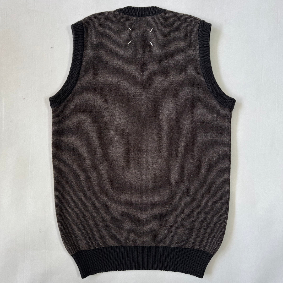 AW2000 Martin Margiela Brown Knitted Wool Vest
